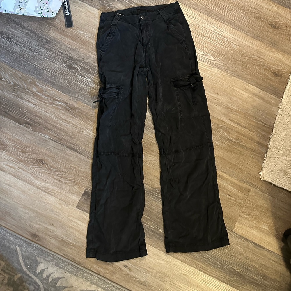 American eagle straight cargo pants. Size 000 regular